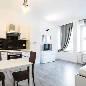  Appartamento Central Station Studio By Flatscollection Italia